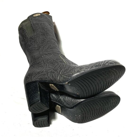 UGG Women Boots Size 6.5 - Picture 6 of 11